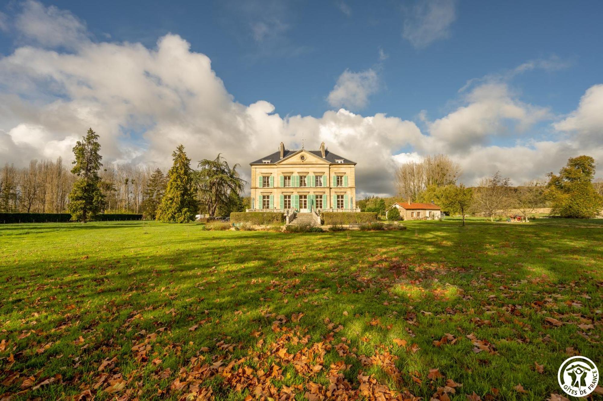 Bed and Breakfast Domaine du Chateau Vert à Hondainville Extérieur photo